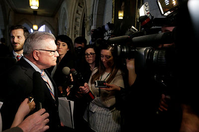 Ralph-goodale-4759.t572b5535.m400.xb03ad840