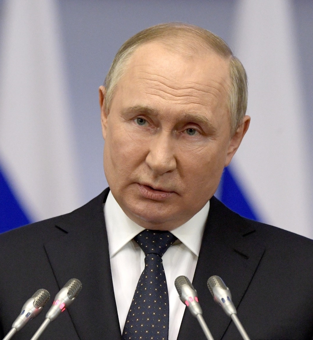 Vladimir_Putin_2022-04-27_cropped